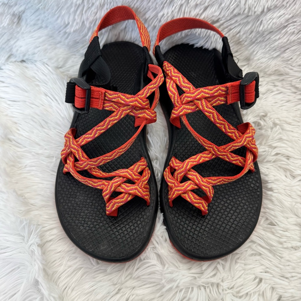 Chaco Women’s Size 8 Strappy Sandals Red Yellow Vibram Sole
